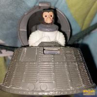 צעצוע - קוף בחללית