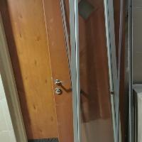 דלתות מקלחון חזית