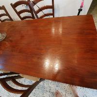 שולחן עץ מלא ומרשים למסירה - לא בשבת