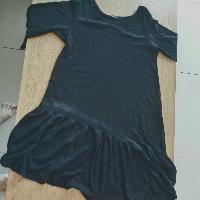 שמלה שחורה באלכסון מידה 3 באריסטושמאט