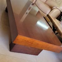 שולחן לסלון 140 ×70 מצב טוב למסירה מידית
