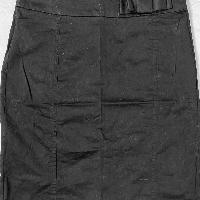 חצאית שחורה עם קישוט - מידה S-M